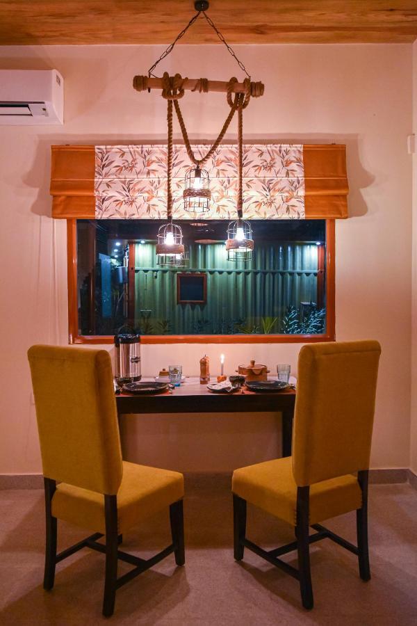 Tree Of Life Ecotainers Agra Hotel Agra  Exterior photo